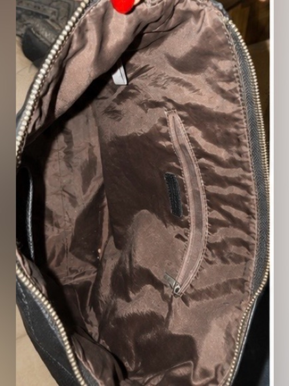 Matt & Nat Black Vegan Leather Messenger / Shoulder Bag - Picture 4 of 5